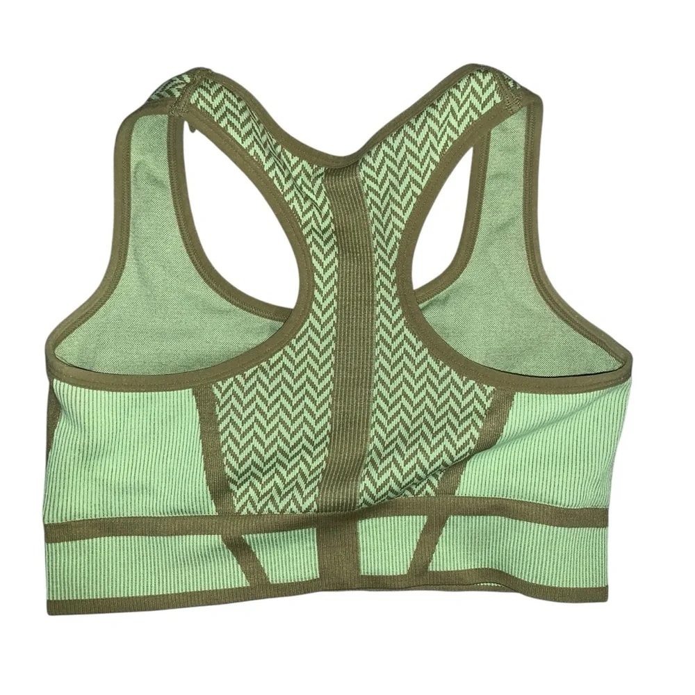 Fabletics Women's Rare Active Set - Picture 4 of 9